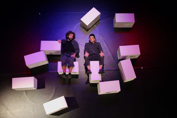 „Boîtes blanches“  »Visual Comedy«